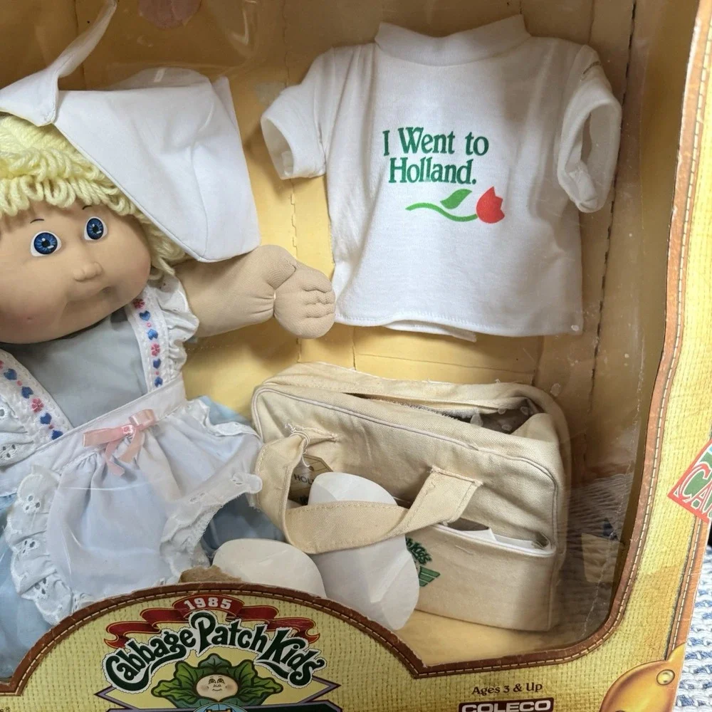 Brand New 1985 Cabbage Patch Kids World Travler Holland 1984 Coleco